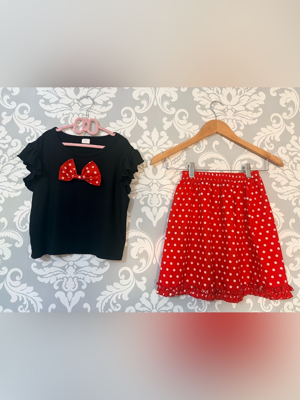 💫4/$25 • Disney Minnie Mouse 2 Piece Skirt Set